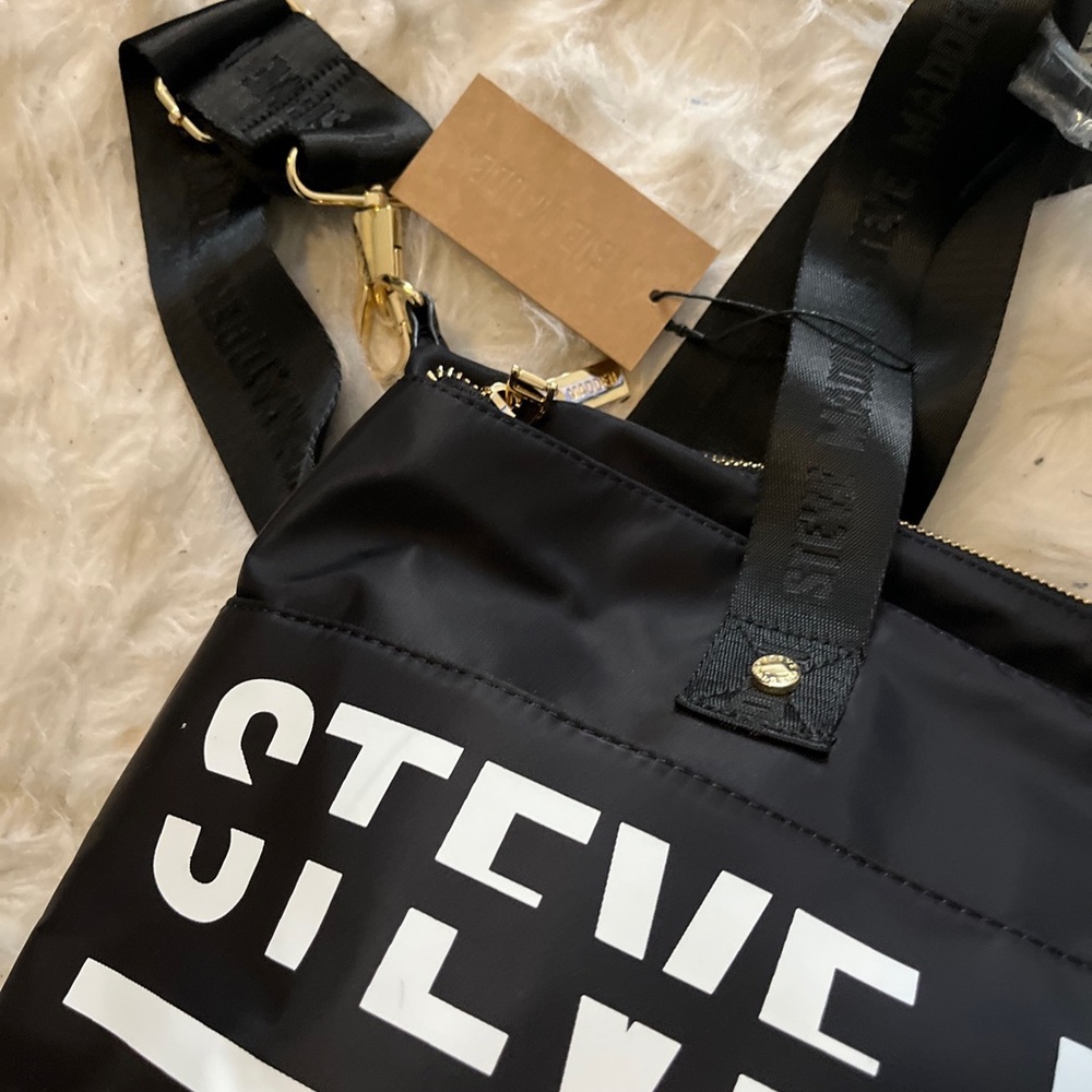 STEVEN MADDEN BGYM DUFFLE BAG - Picture 7 of 9